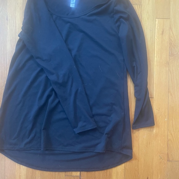 Lularoe Lyanne - Picture 2 of 2